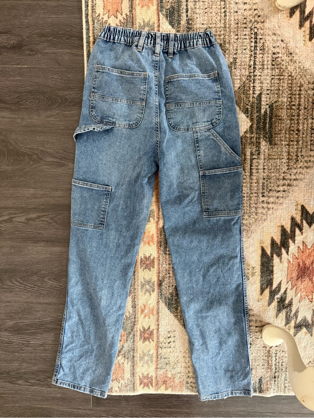 Ardene Medium Wash ‘Mom’ Jeans / Utility Pockets / Teen Denim / Tween Denim - Picture 4 of 6